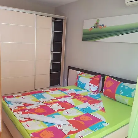 דירה Lux Apartament Stoyanovi פרימורסקו